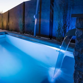 p4n-biominipool-wasserfall